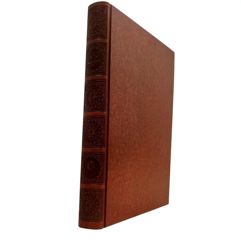 شاهنامه (رحلی ،گلاسه ،طرح مس، جعبه دار) اثر حکیم ابوالقاسم فردوسی نشر آراز بیکران 1